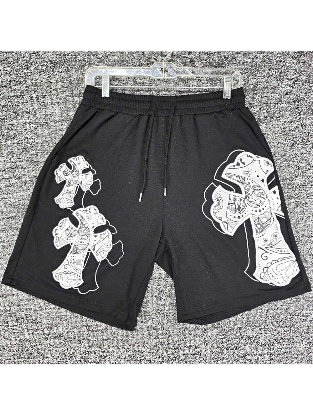 ROMWE Athletic Shorts Men Drawstring Pockets Cross Graphic Black White M 10"